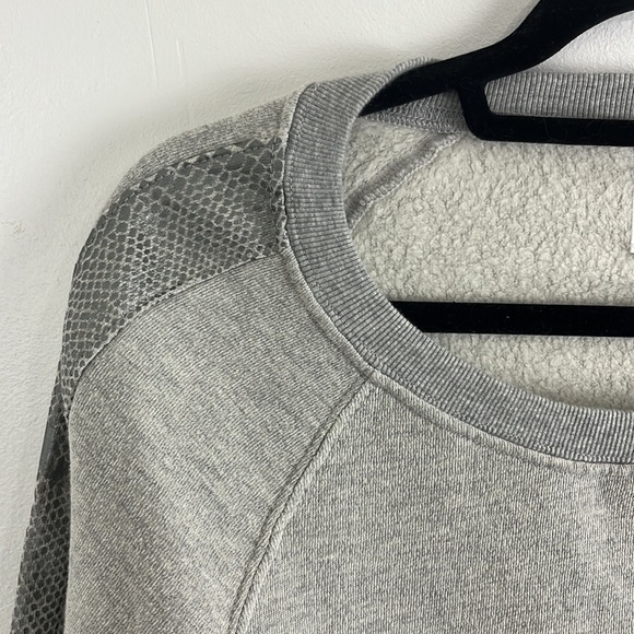 Pam & Gela Annie NWT Sweatshirt w/ Metallic Snakeskin Arm Embellishments - Picture 3 of 11